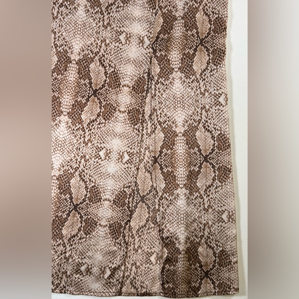 7th Avenue Design Studio Snake Reptile Print Midi Skirt Front Slit Stretch L - Picture 5 of 6